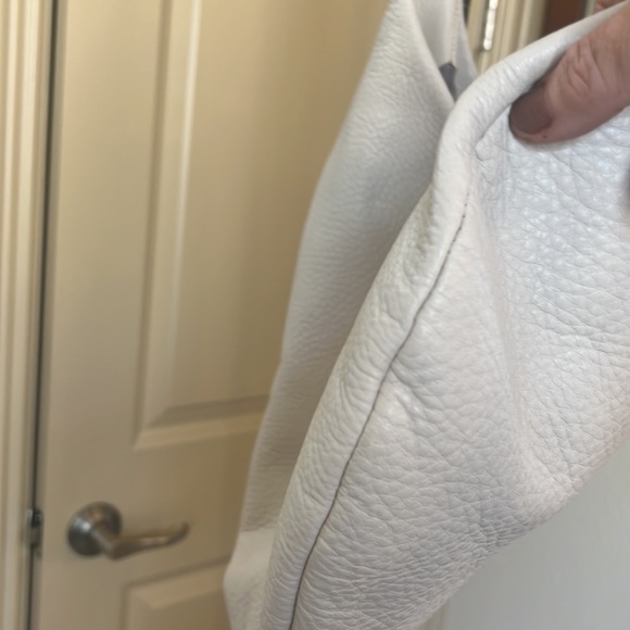 NWOT HOBO slouchy purse putty color - Picture 4 of 9